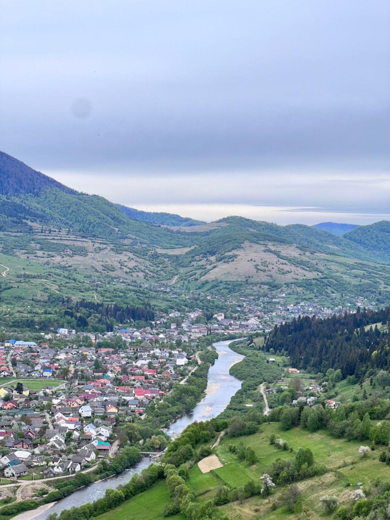 Садиба Between Mountains Mizhhirya (Transcarpathia) Exterior foto
